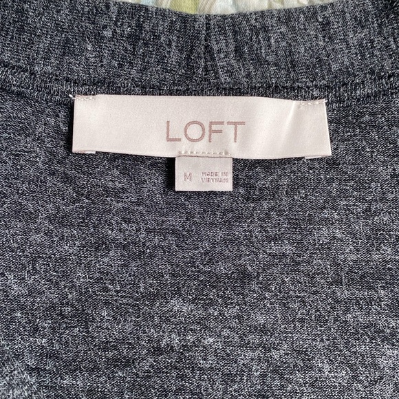 LOFT blouse - Picture 3 of 3